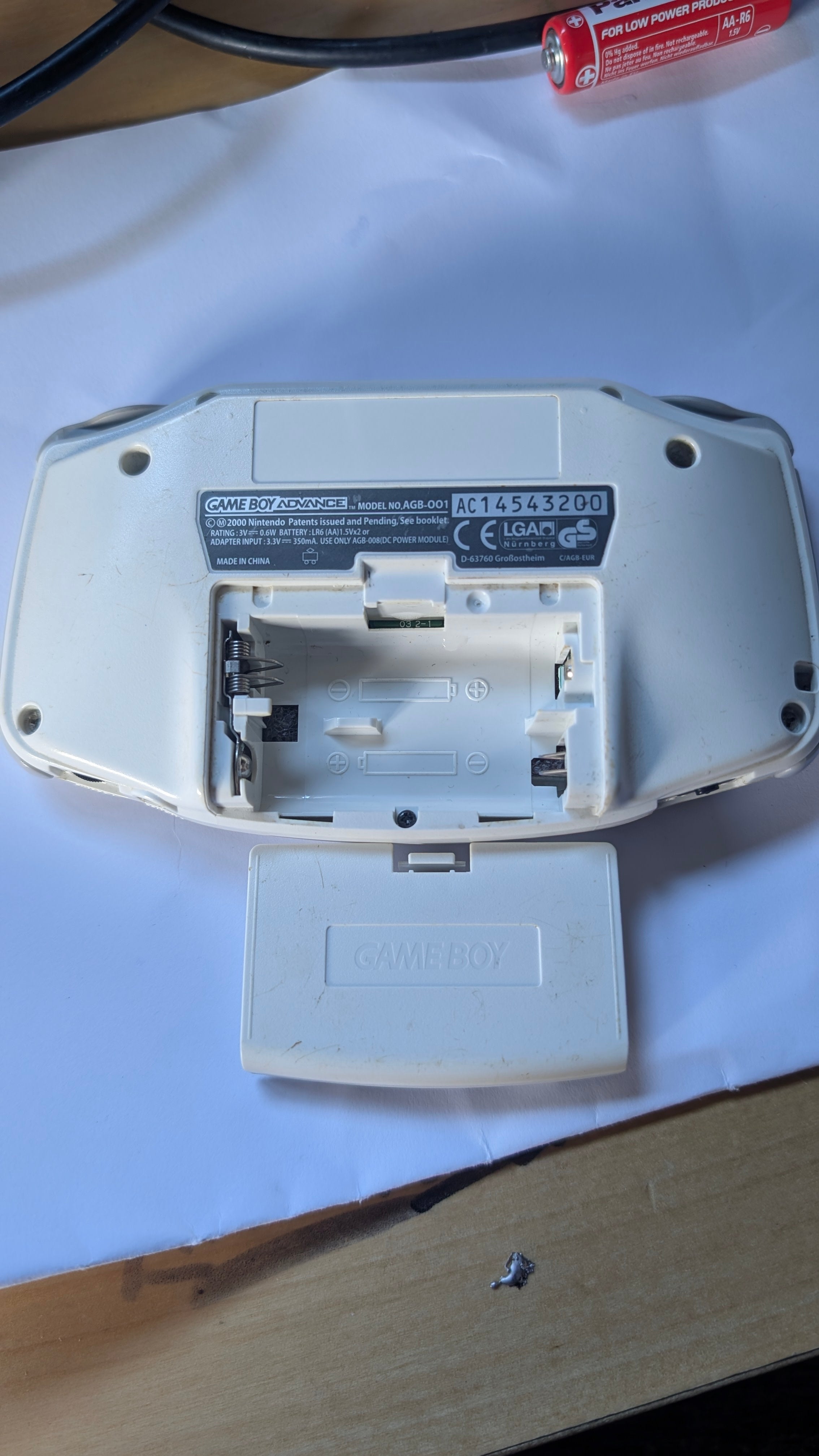 Game Boy Advance (White & Grey)
