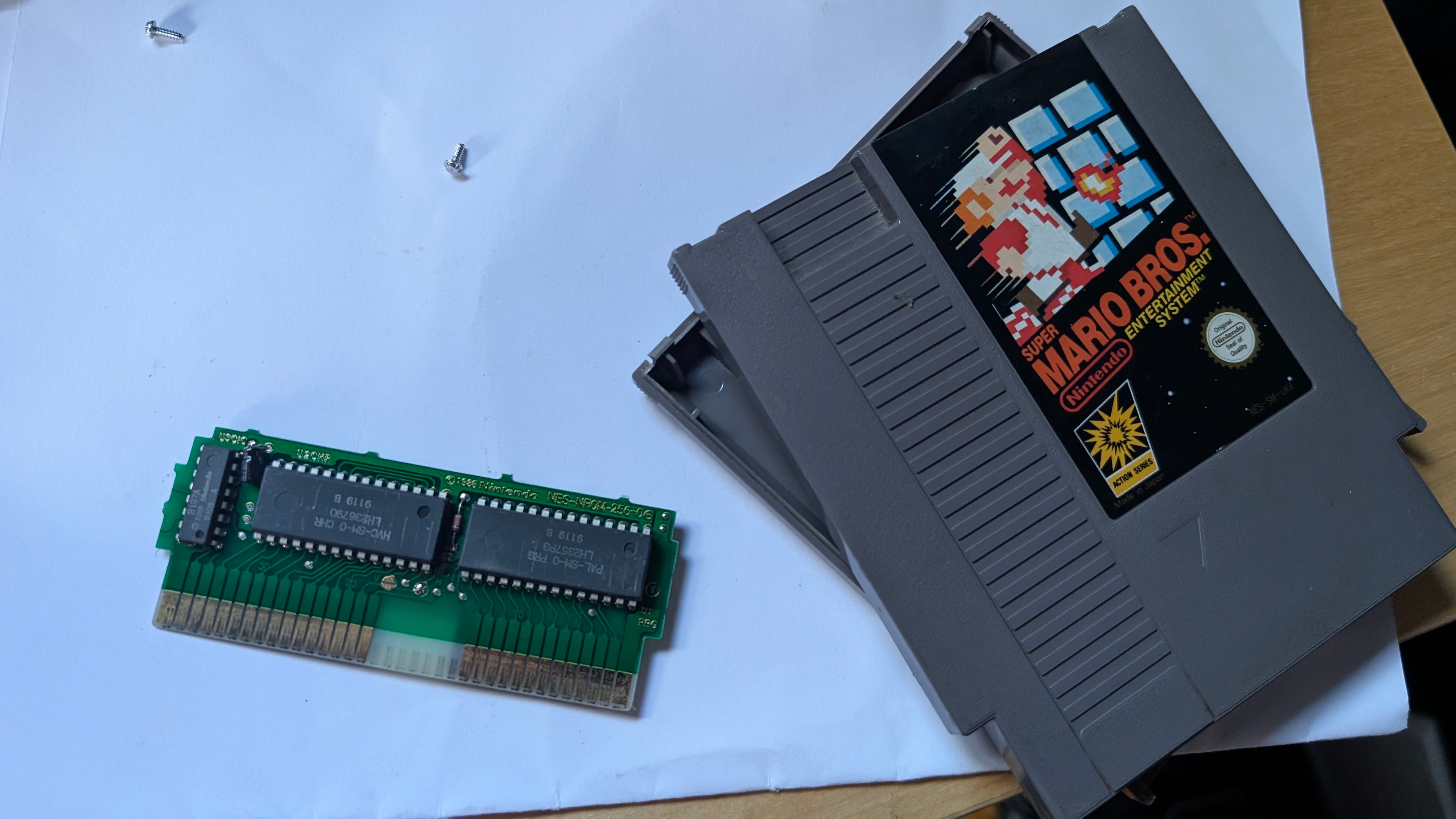 Super Mario Bros - Genuine - NES