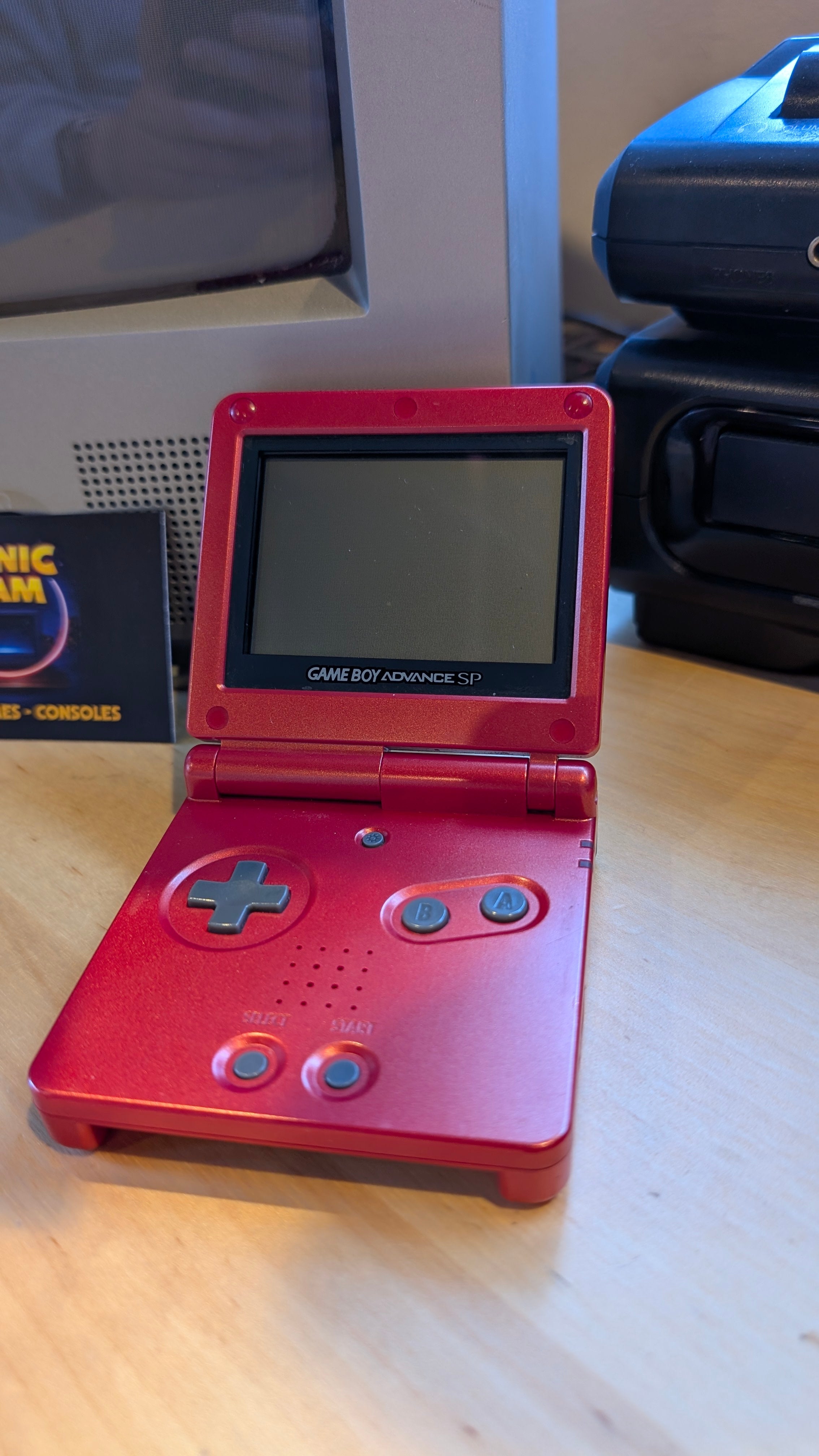Nintendo Gameboy Advance SP (Red) & Charger