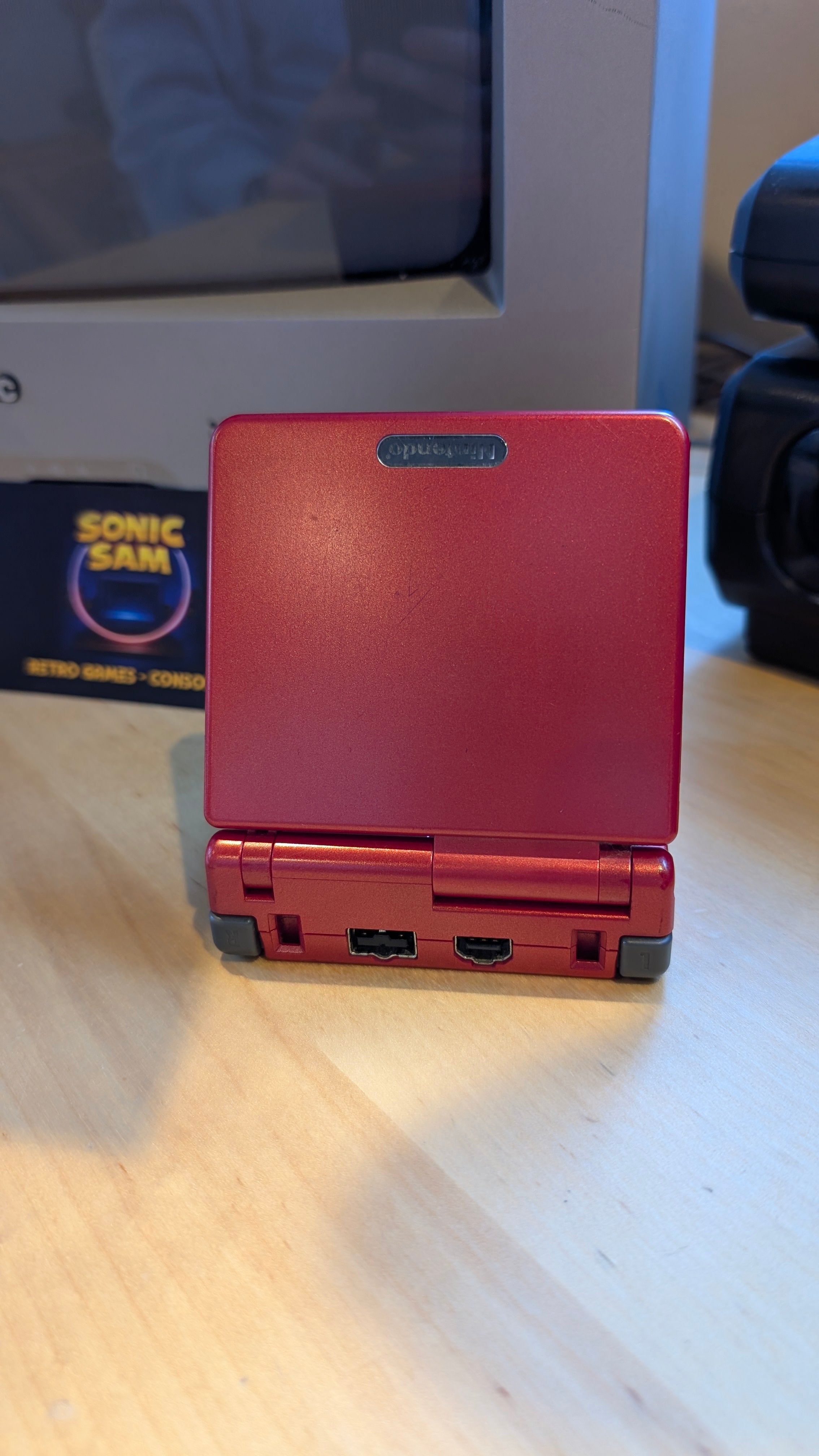 Nintendo Gameboy Advance SP (Red) & Charger
