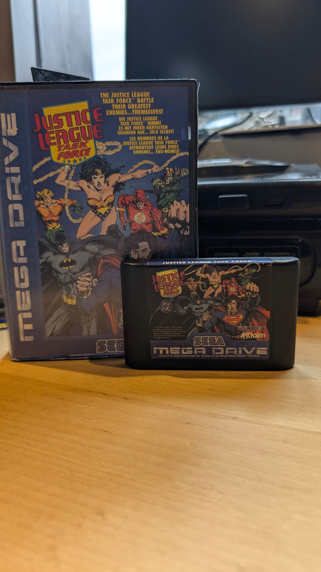 Justice League Task Force Sega Mega Drive - Boxed No Manual - Tested & Working