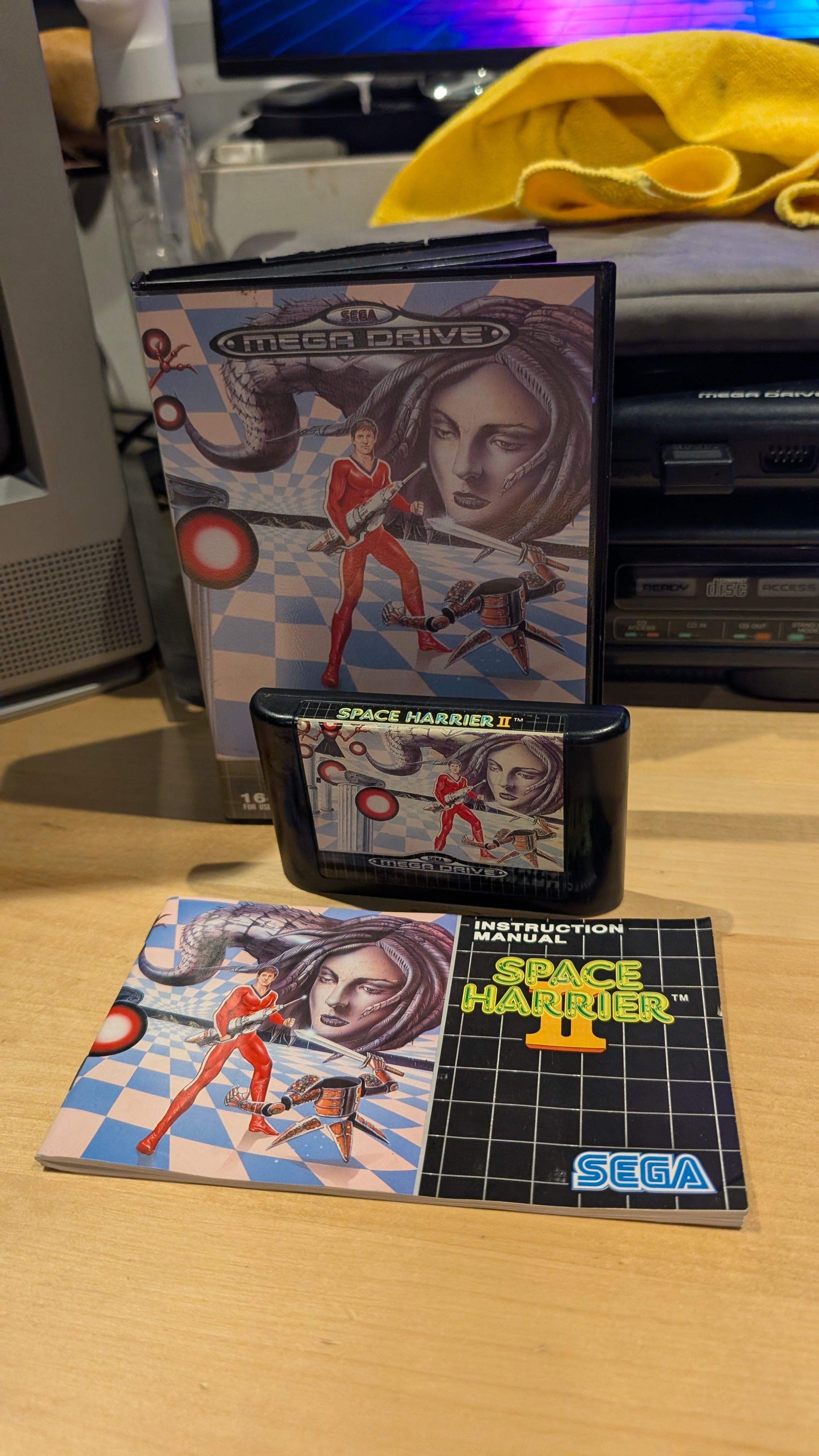 Space Harrier II - Sega Mega Drive - CIB -- Tested & Working
