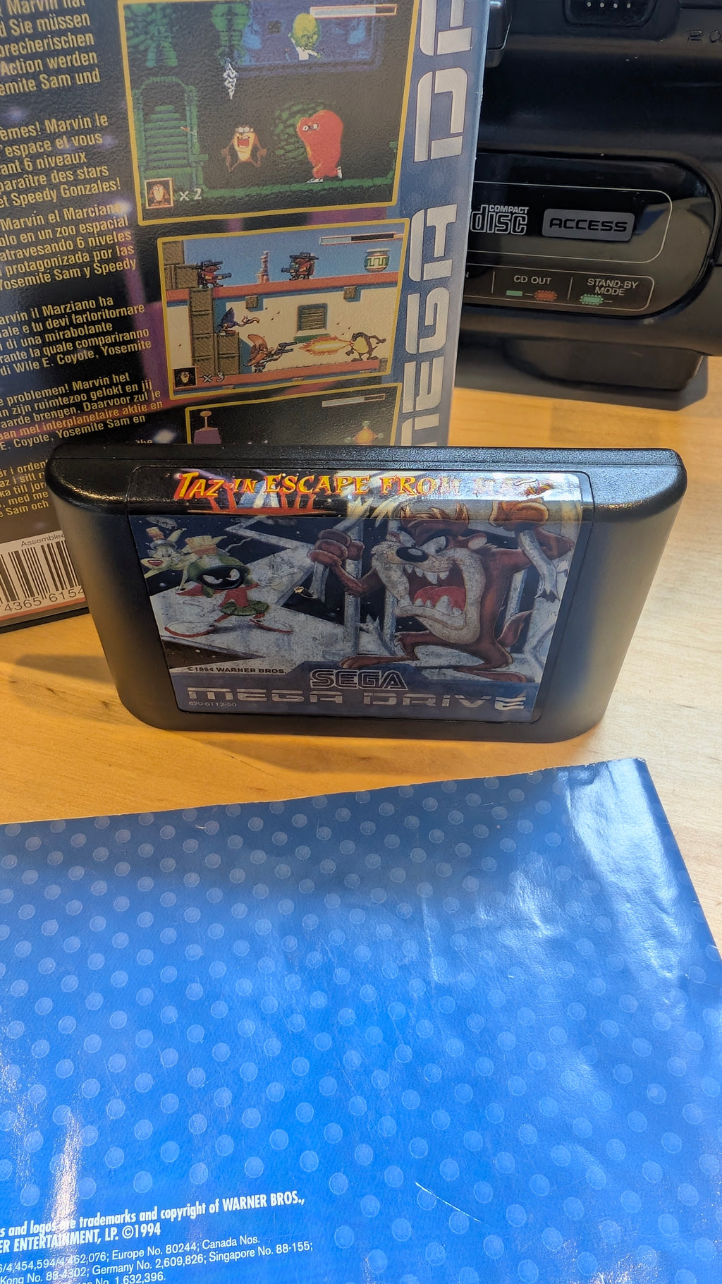 Taz In Escape From Mars - Sega Mega Drive - CIB - Tested & Working