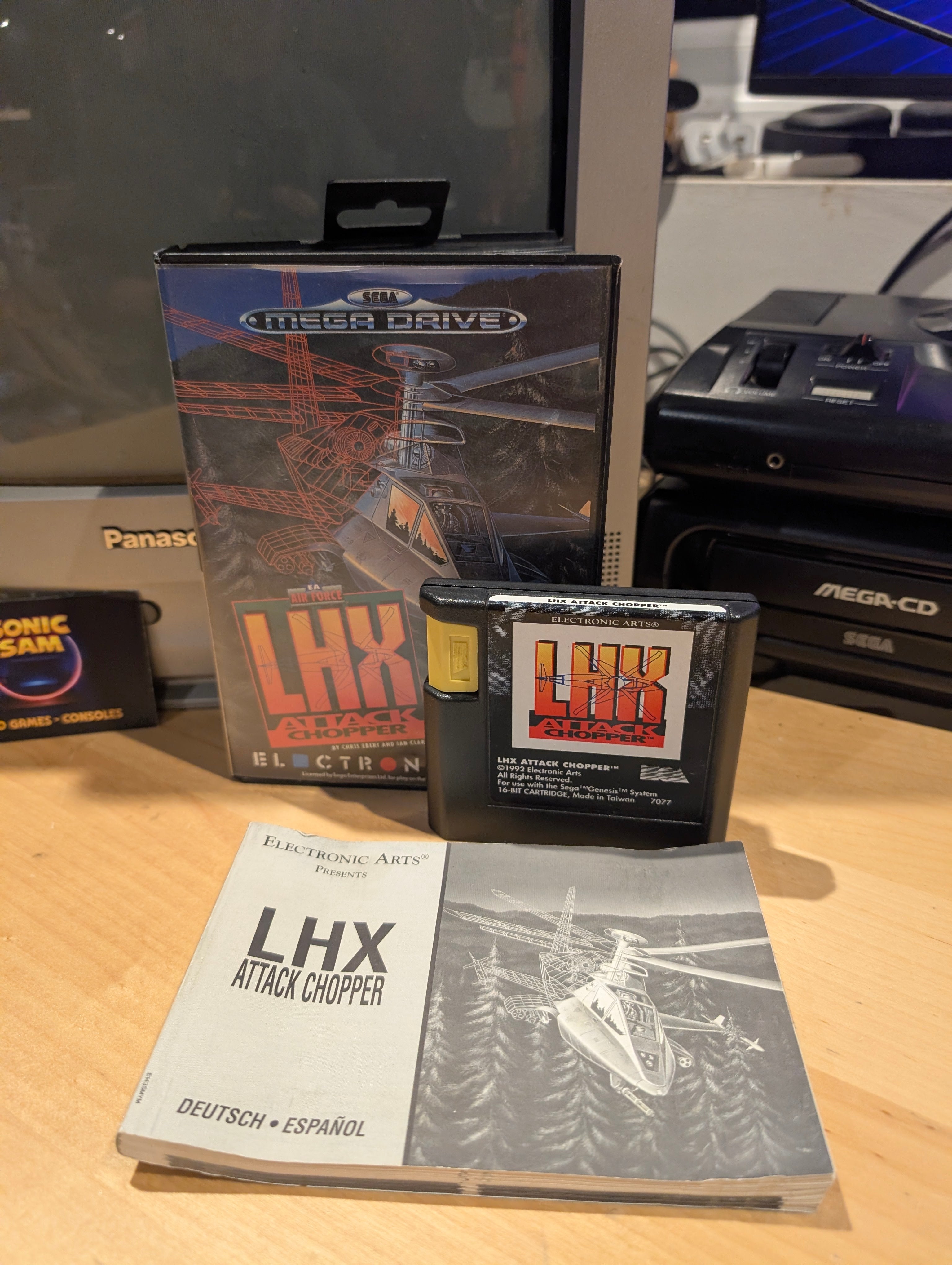 LHX Attack Chopper - Sega Mega Drive - CIB - Tested & Working