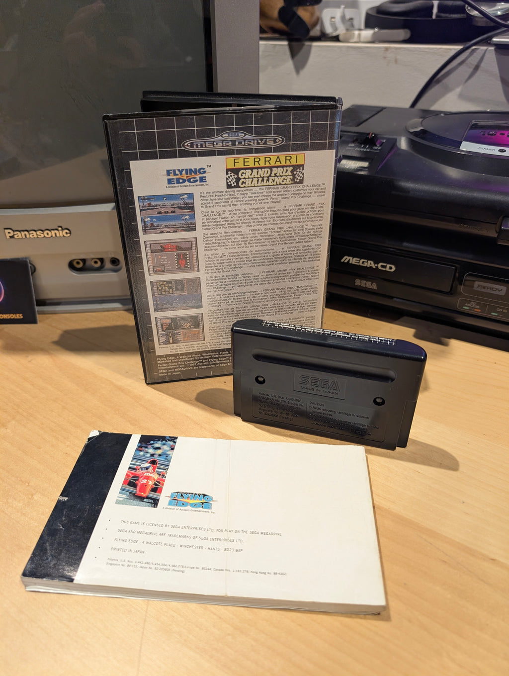 Ferrari Grand Prix Challenge - Sega Mega Drive - CIB - Tested & Working