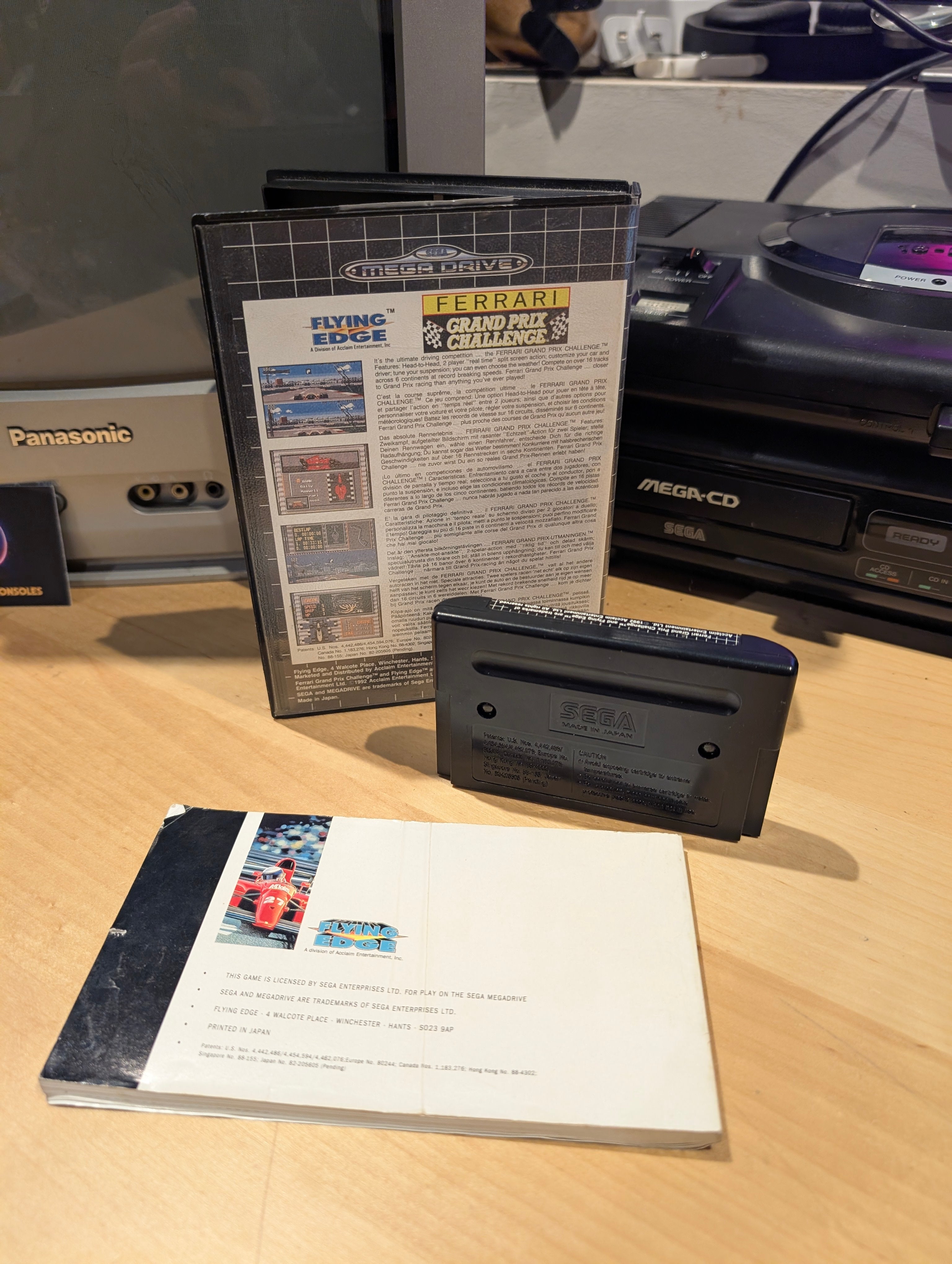 Ferrari Grand Prix Challenge - Sega Mega Drive - CIB - Tested & Working