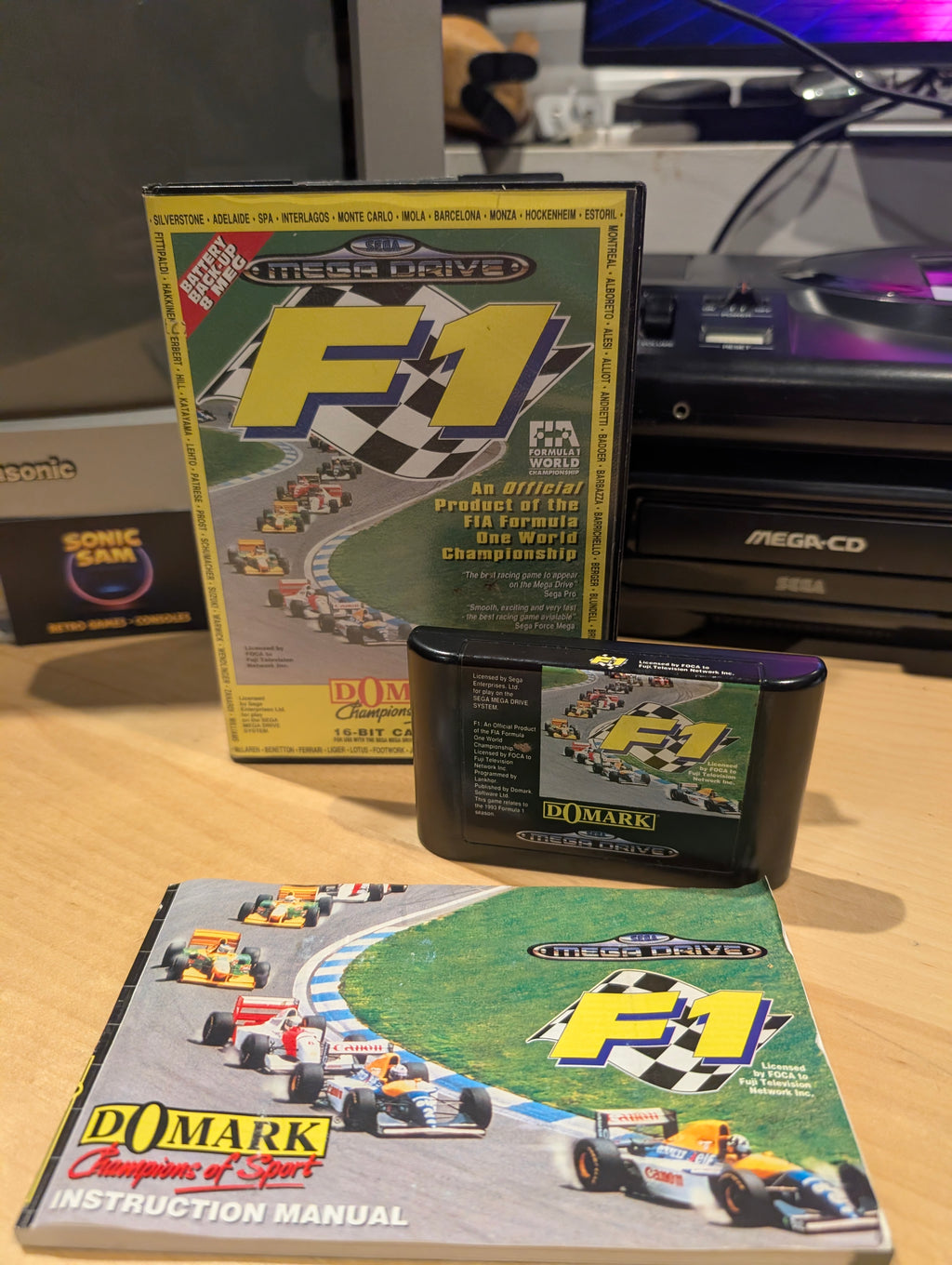 F1 - Sega Mega Drive - CIB - Tested & Working