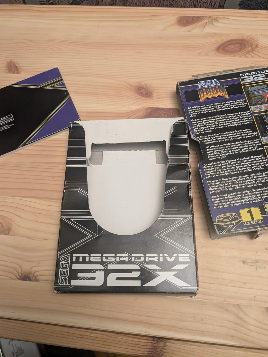 Doom - Sega 32X - CIB - Tested & Working