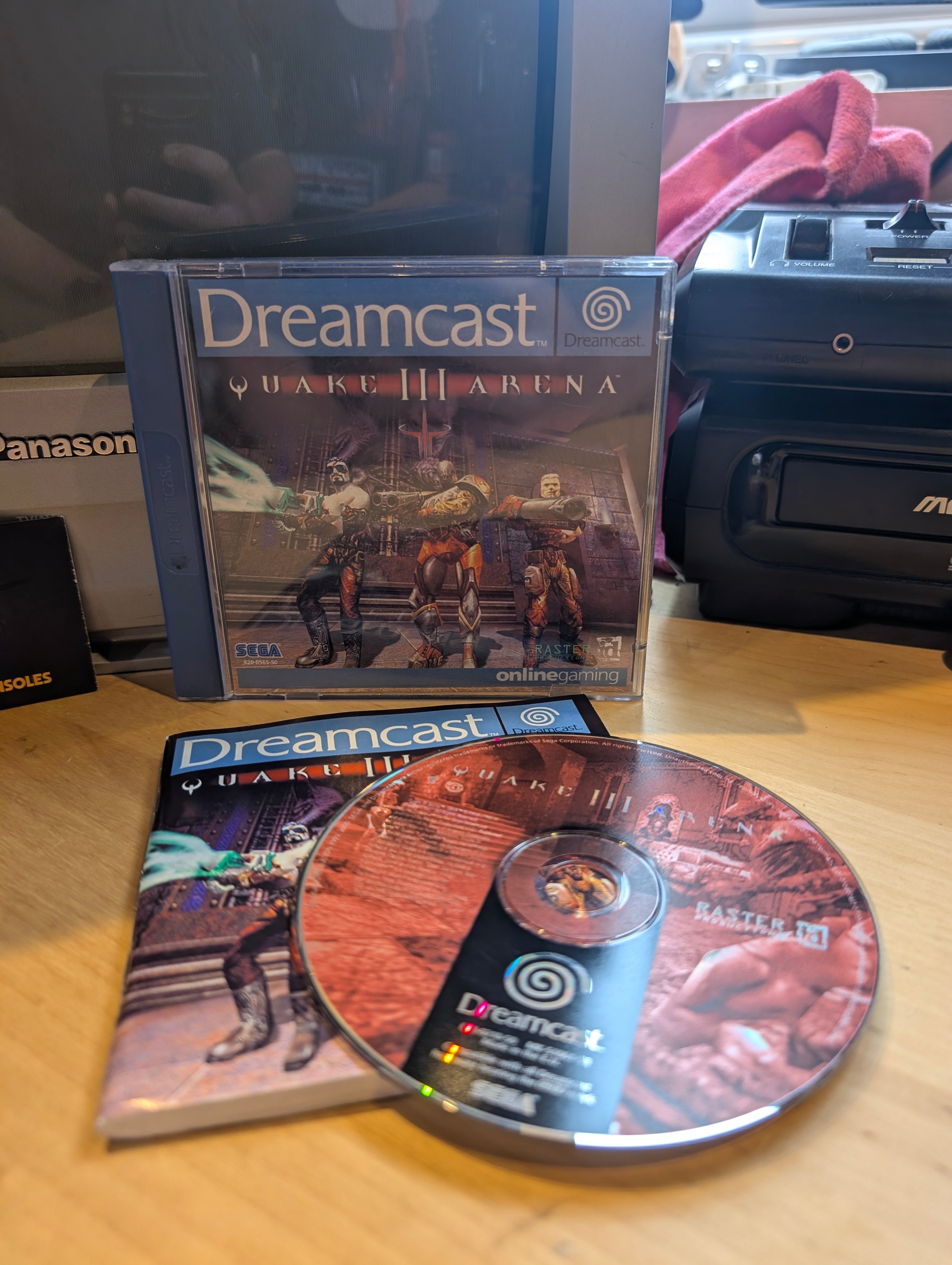 Quake 3 - Sega Dreamcast - CIB - Tested & Working