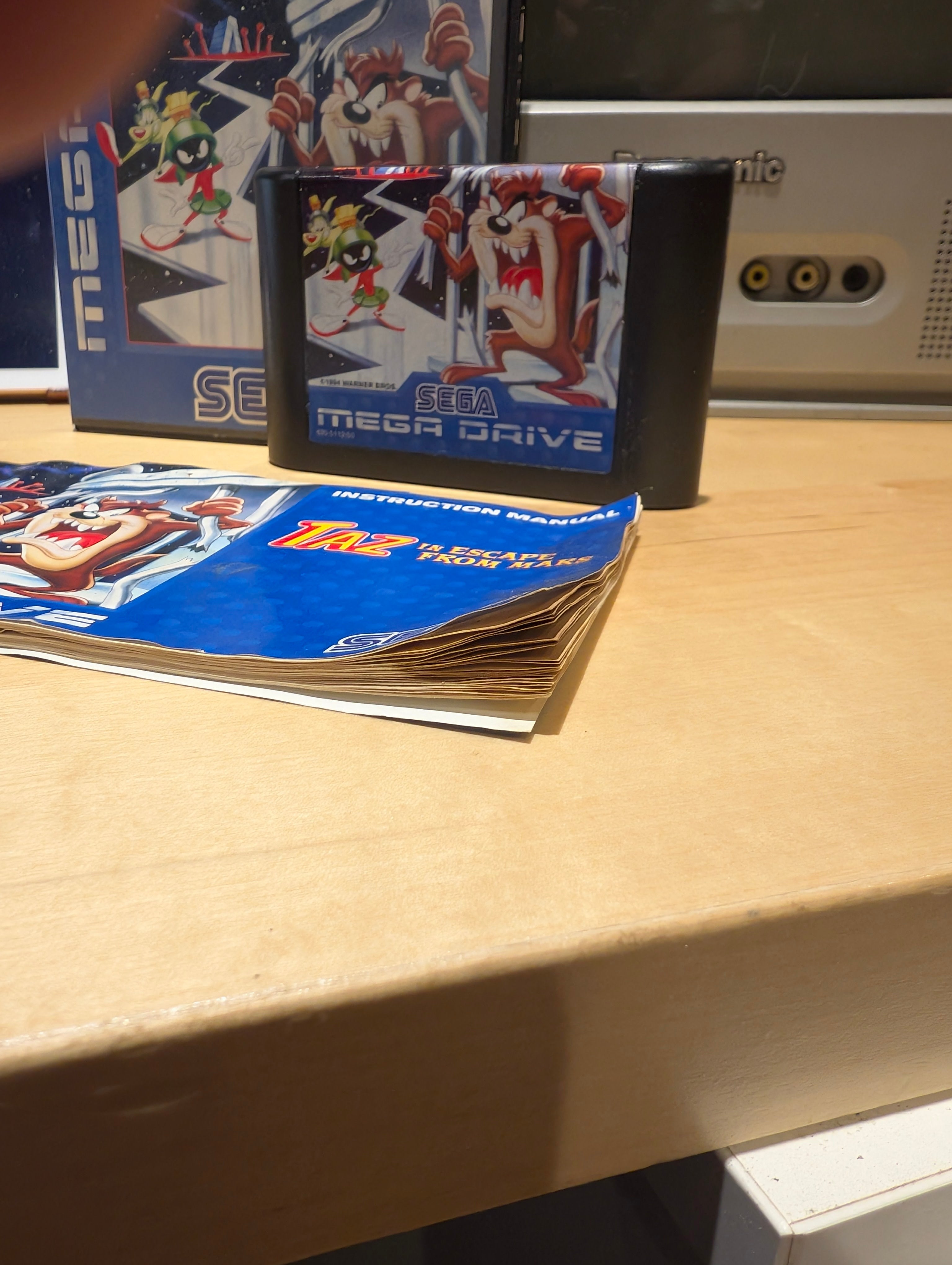 Taz Escape from Mars - Sega Mega Drive - CIB