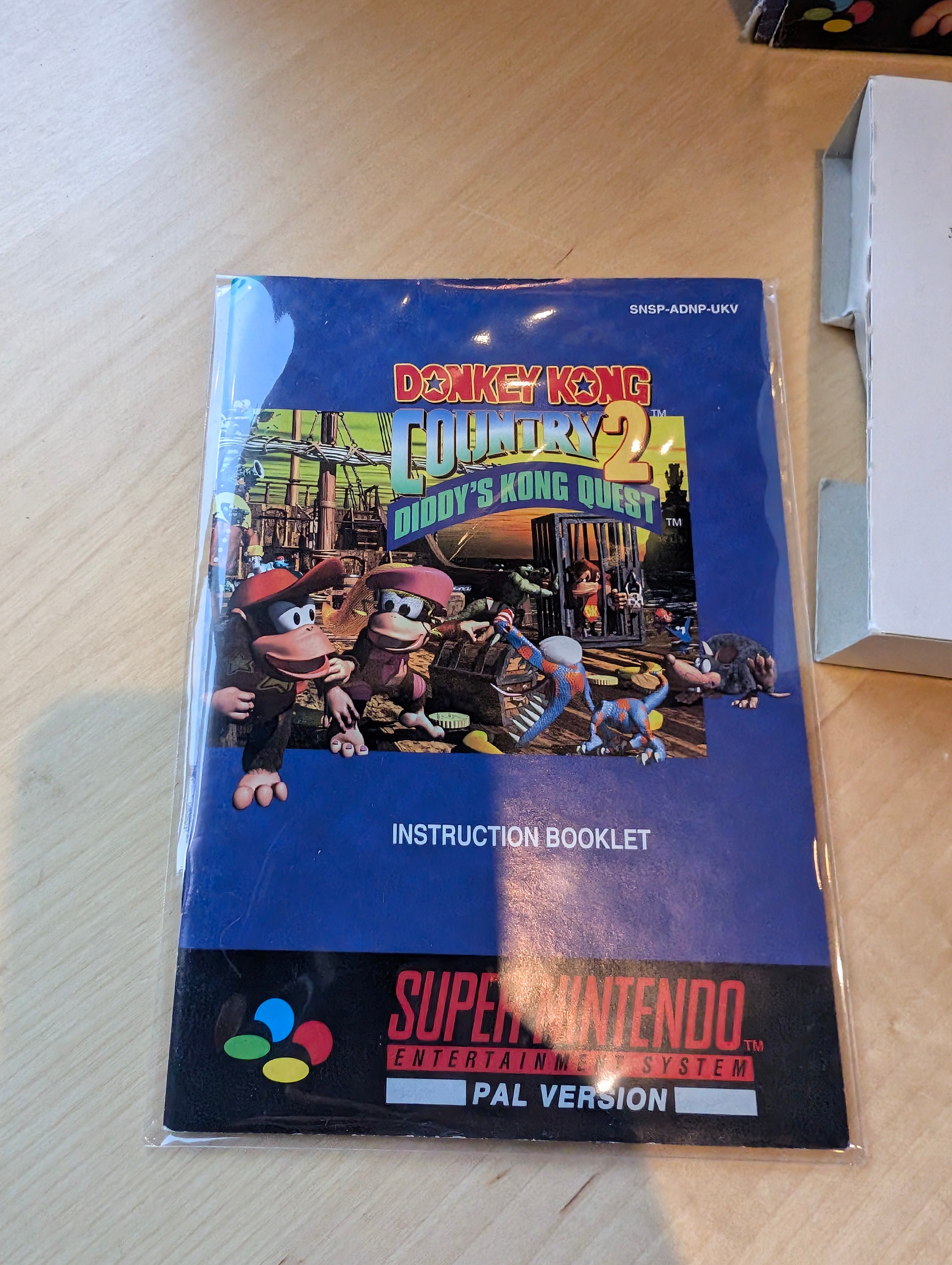 Donkey Kong Country 2 - Diddy's Kong Quest - Super Nintendo - CIB - VGC